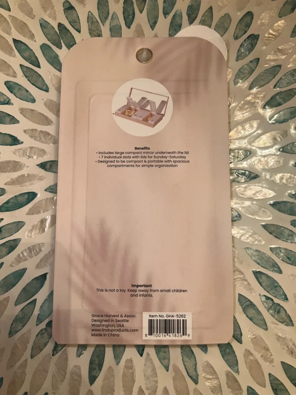 Lindo Weekly Pill Organizer w/ Mirror 7 Day Case